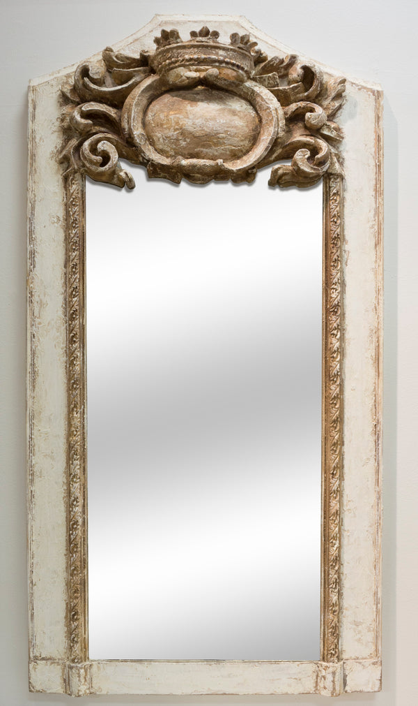Crown Mirror