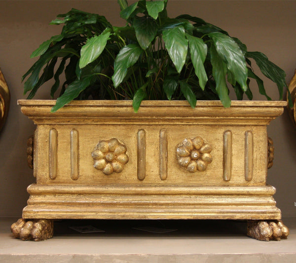 The Relic Gold Old-World Planter